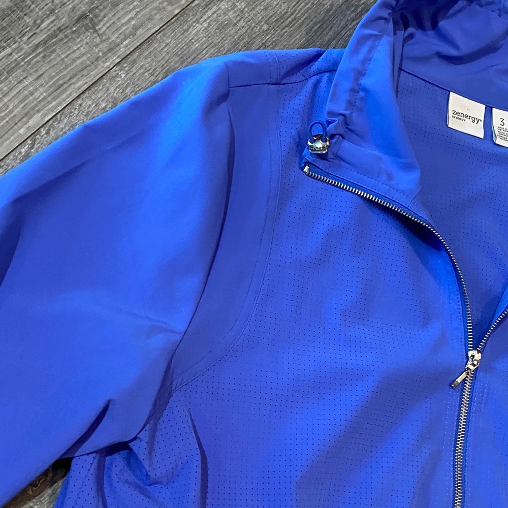 Zenergy by Chico's Perforated Jacket in Bright Blue - Picture 5 of 9